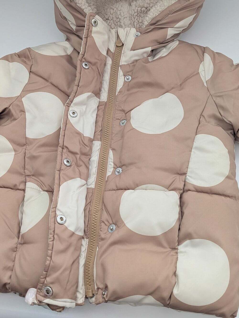 GAP Girls' (Size 5) Sherpa-Lined Puffer Jacket w/Hood - Picture 12 of 15